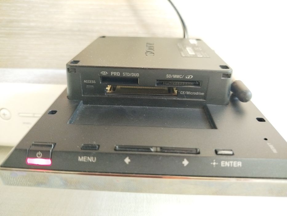 Цифровая фото рамка от SONY