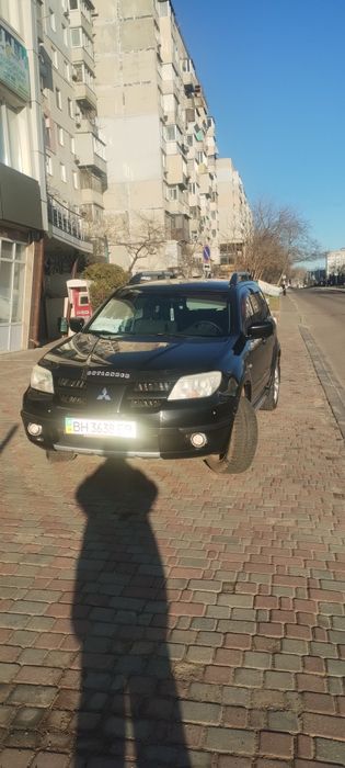 Продам Мицубиси Аутледер 1