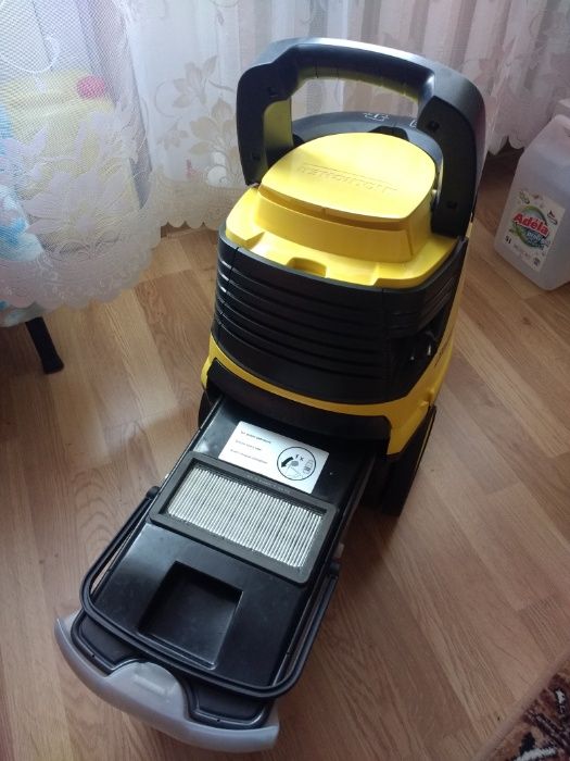 Пылесос Karcher DS 5600 Карчер Керхер