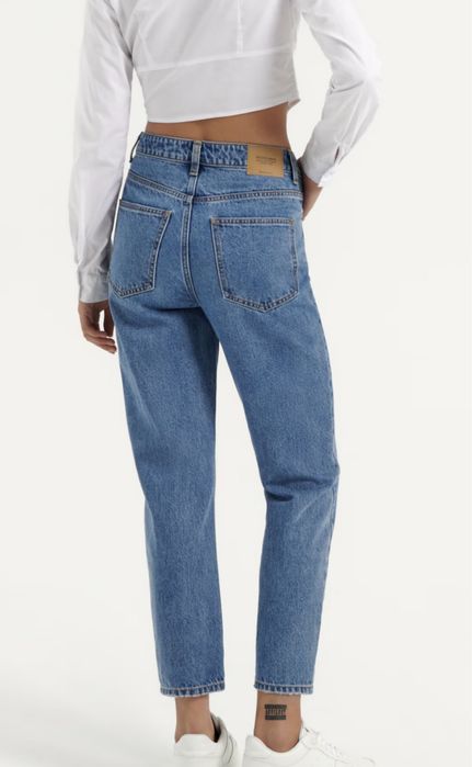 Джинси Mom HOUSE