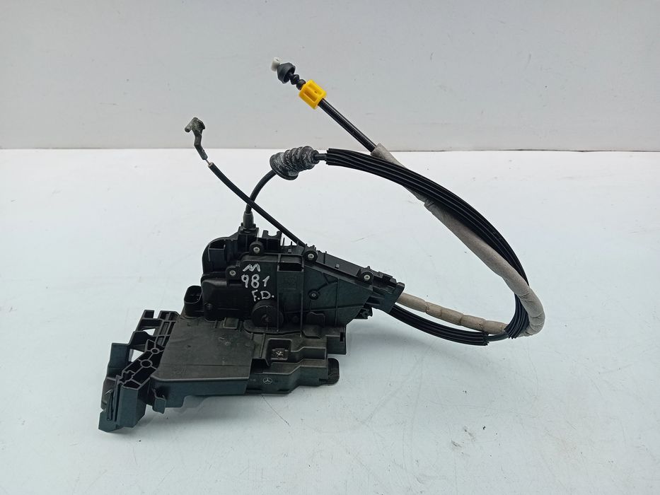 Fechadura / fecho porta frente direito MERCEDES-BENZ GLE (V167)
