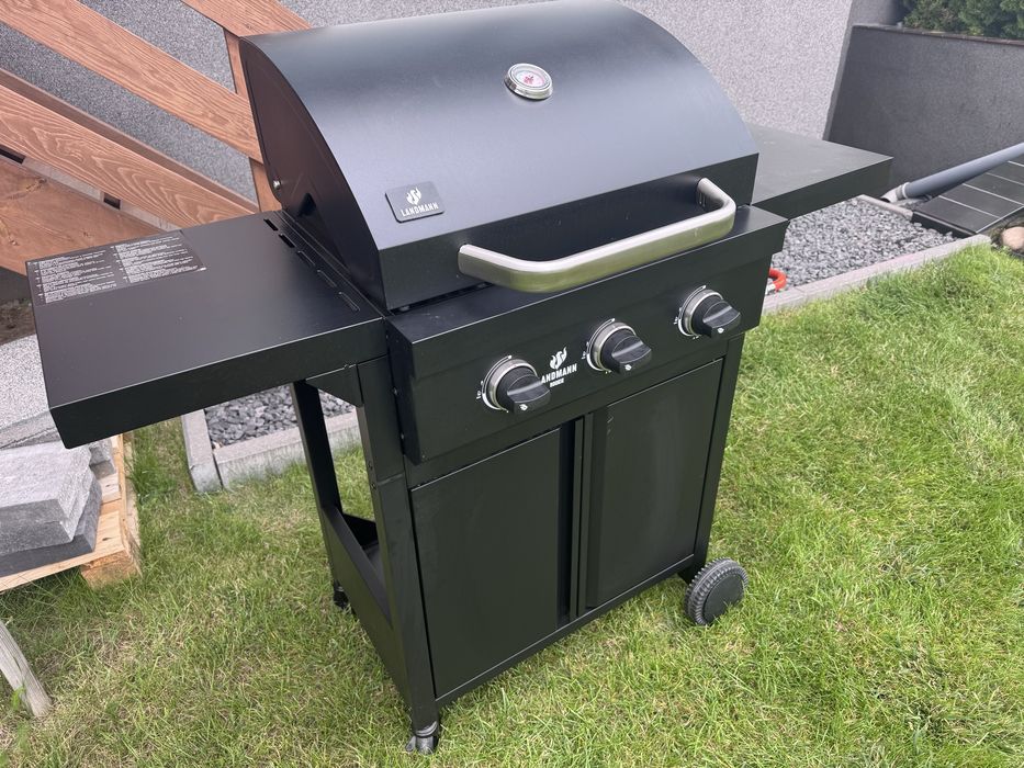 Grill gazowy LANDMANN  9KW czarny