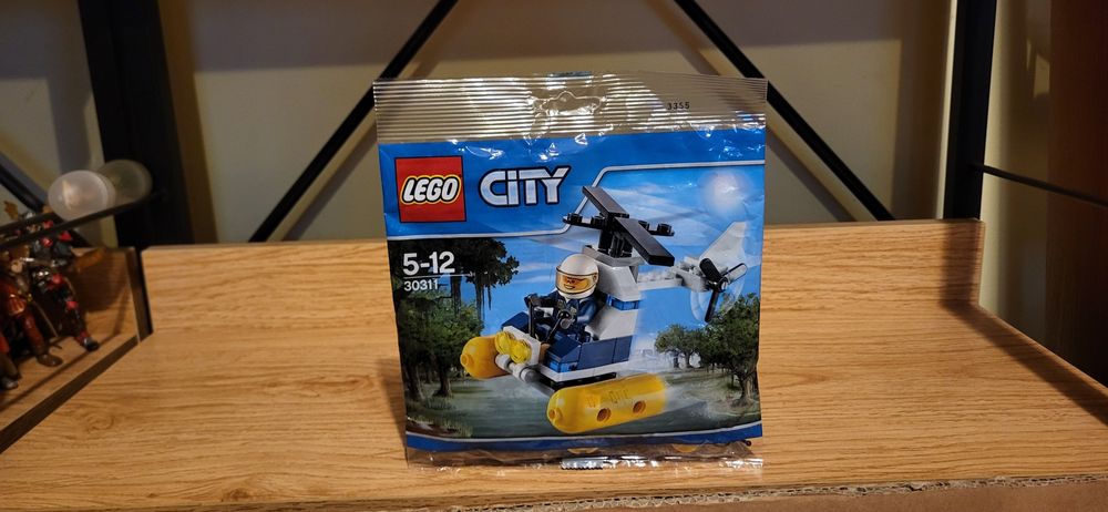 Lego City 30311 Helikopter Policyjny z bagien saszetka klocki