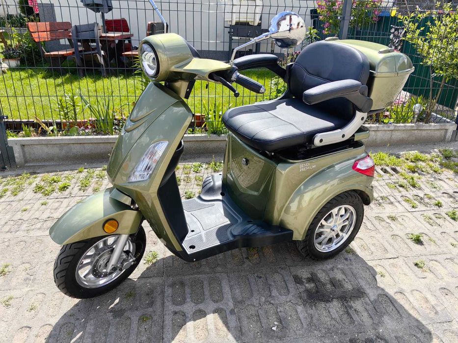 Skuter wózek inwalidzki samochód elektryczny seniora Nova NOWY 70km