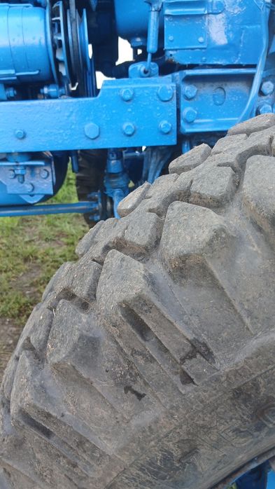 Продам трактор Т-40 АМ в гарному стані + прицеп 2птс4+культиватор Славутич.