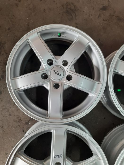 (038) Felgi 16" 5x114,3 ET 38 6,5j