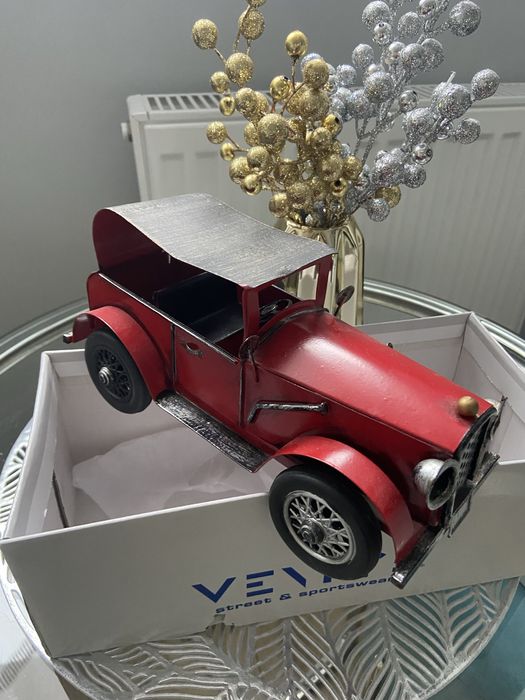 Dekoracja, samochodzik