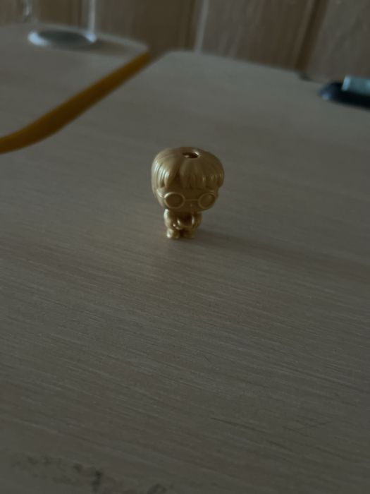 Золотий Гаррі Поттер