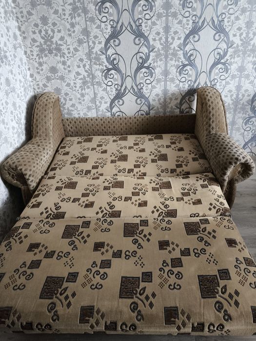 Продам диван + крісло