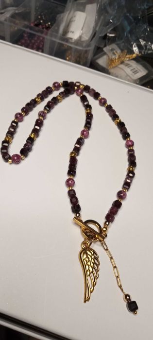 Naszyjnik z granatu +rodonit