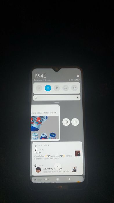 Vendo completamente novo com capa