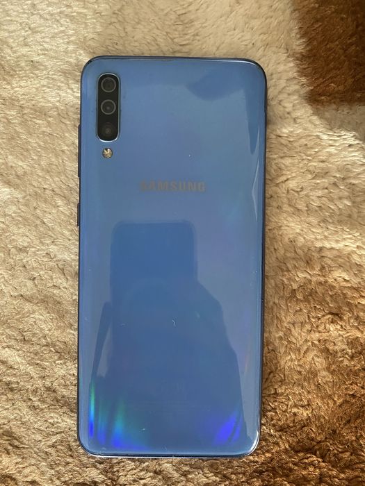 Samsung Galaxy a70