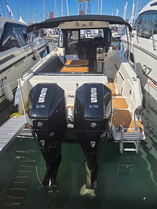 Łódź motorowa PARKER 920 MAX Explorer