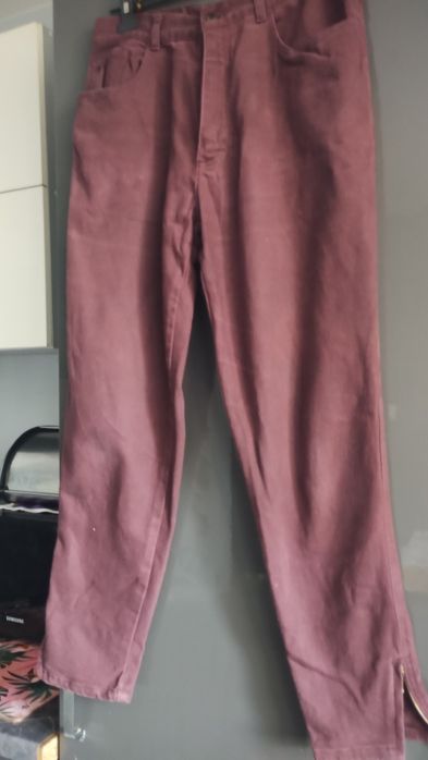 Spodnie ciemne bordo