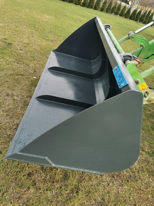Solidna łycha łyżka 1.8 m 180 cm euro ramka do tura manitou