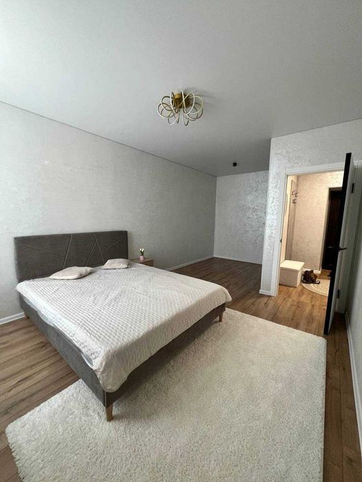 Стильна 1к квартира 46м2 з ремонтом та меблями! Рауш, Виставка!