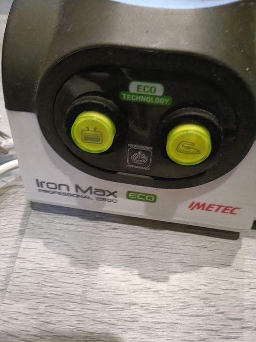 Vendo ferro de engomar