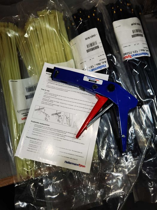 Pistola de cintar abraçadeiras plásticas Hellermann Tyton