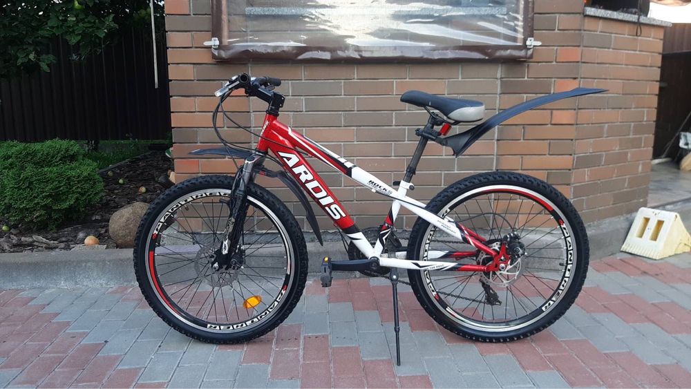 Продам дитячий велосипед АРДІС