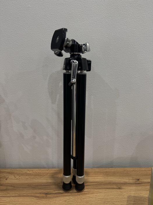 Вінтажний штатив для фотоапарата Boots CC5 Tripod
