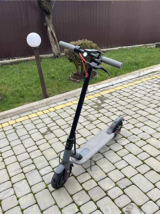 Срочно Xiaomi Mi Pro 2 Electric Scooter