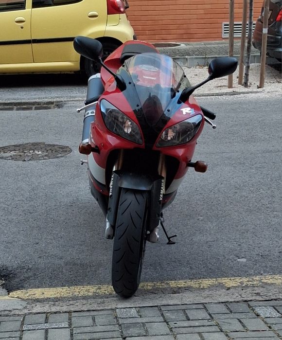 Vendo Yamaha R1 2002