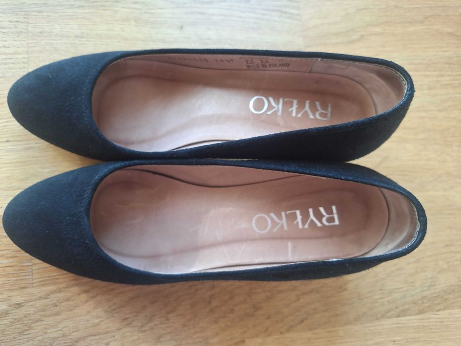 Buty zamszowe Ryłko 38.5