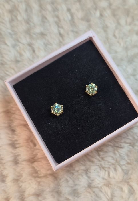 Сережки гвоздики серьги муассанит серебро 925 серебряные срібні