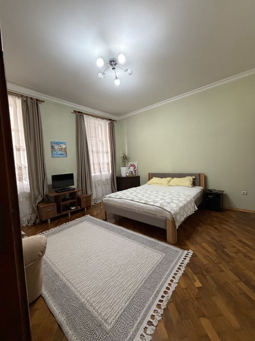 Продаж 2-х кімнатноі квартири