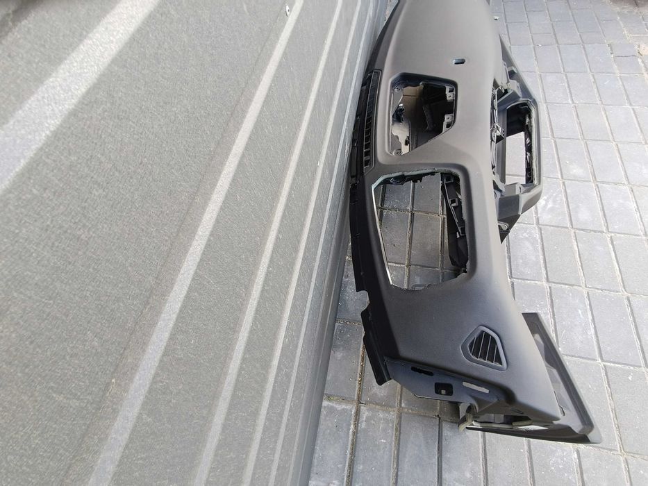 deska konsola kokpit BMW G20 G21 G22 lift lci REGENERACJA