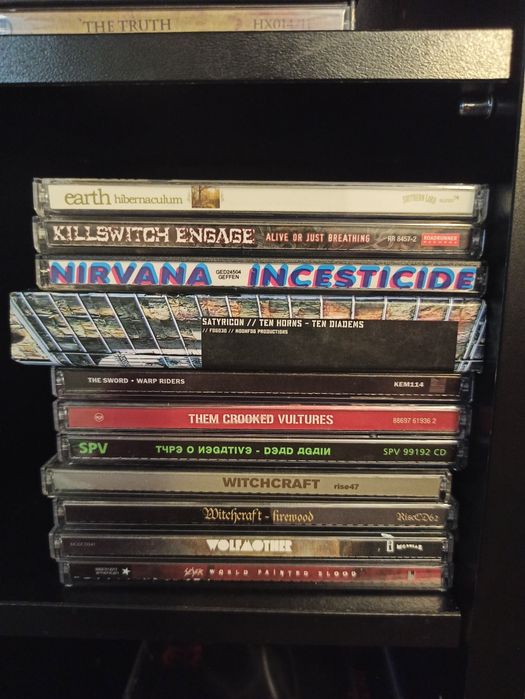 Cd's Metal, Punk, Rock e outros