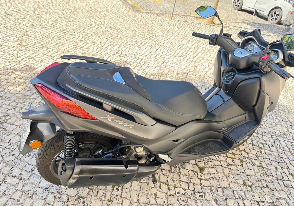 Yamaha X-MAX 300