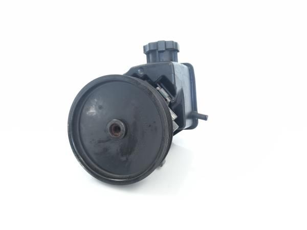 Bomba de direção MERCEDES-BENZ Classe C (W204)