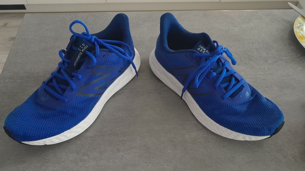 Buty sportowe młodzieżowe