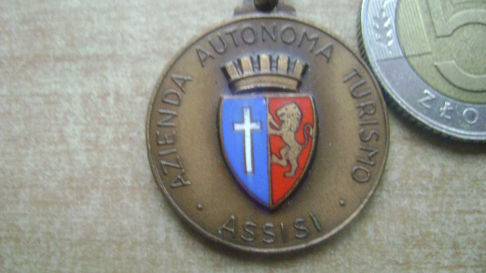 Starocie z PRL - Dewocjonalia = Medal z Assisi do rozpoznania