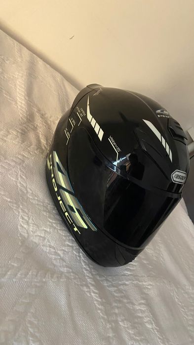Capacete moto