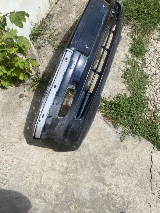 BMW E 46 бампер передній