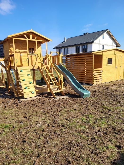 Plac zabaw huśtawki domek dla dzieci