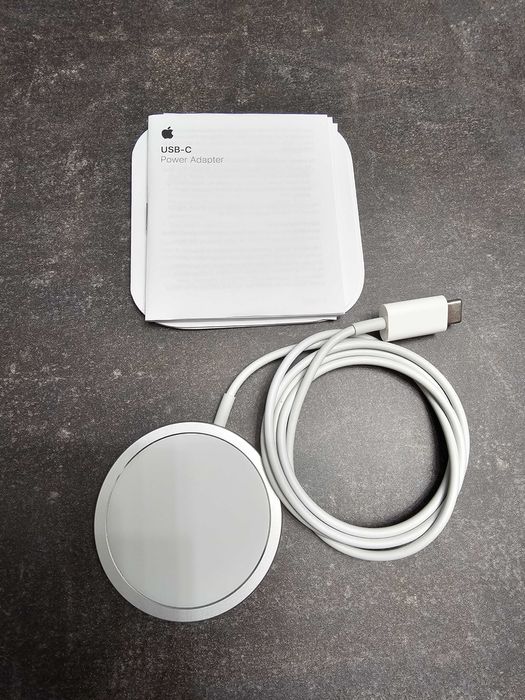 iPhone 12 64GB  -  MagSafe  -  Face ID