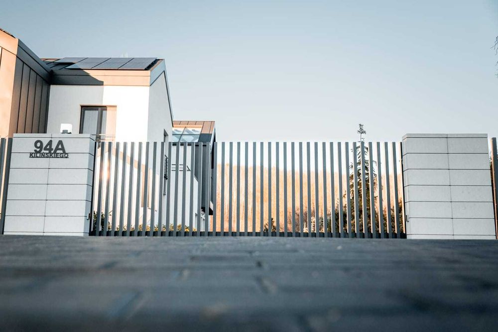 Ogrodzenie grzebieniowe płot nowoczesne ogrodzenie