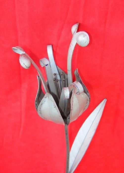 Flor em ferro