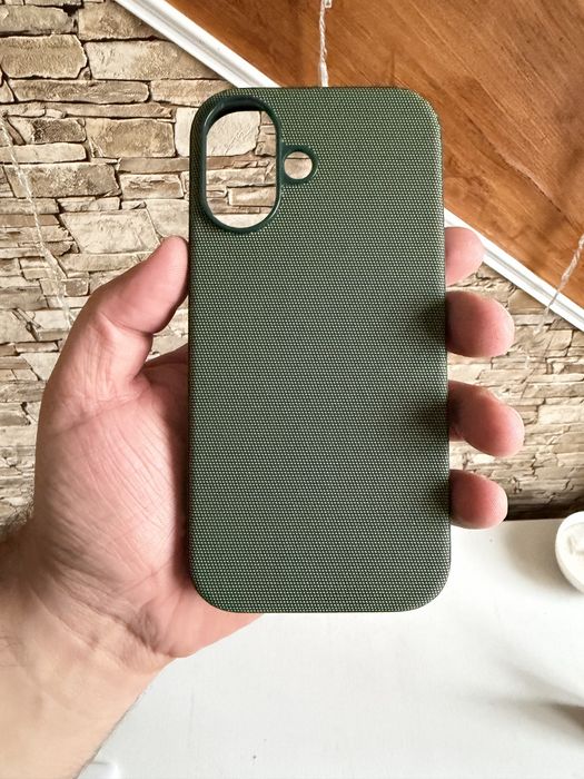 Чогол iphone 17 новий