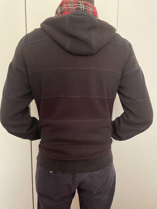 Casaco preto de molas Globe