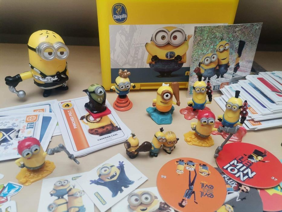 Duży zestaw Minionki dla kolekcjonera figurki, karty,tatuaże itd