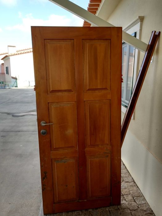 Porta exterior madeira