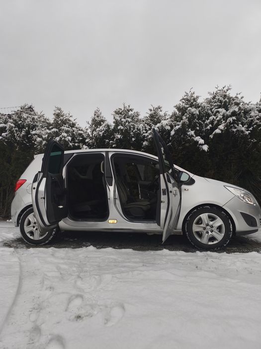 Sprzedam Opla Merywe 1,4 Turbo