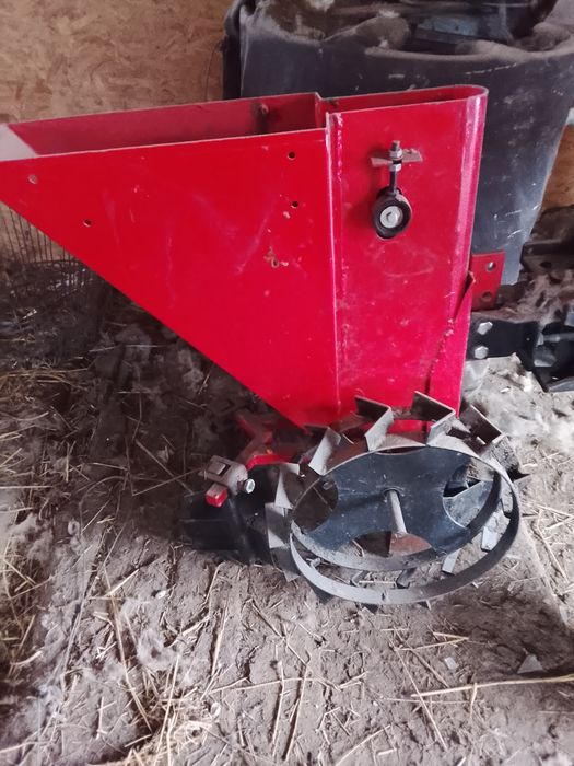 Продам мотоблок с навесным