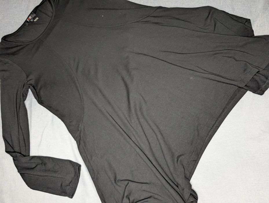 Czarna sukienka oversize