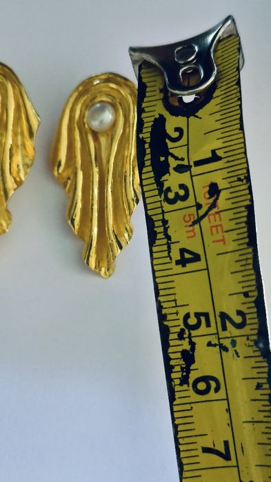 Brincos prata dourado com pérola