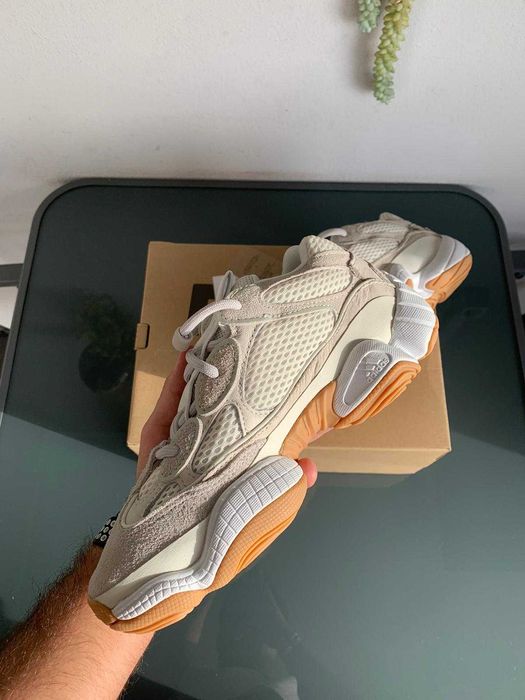 yeezy 500 taupe gap